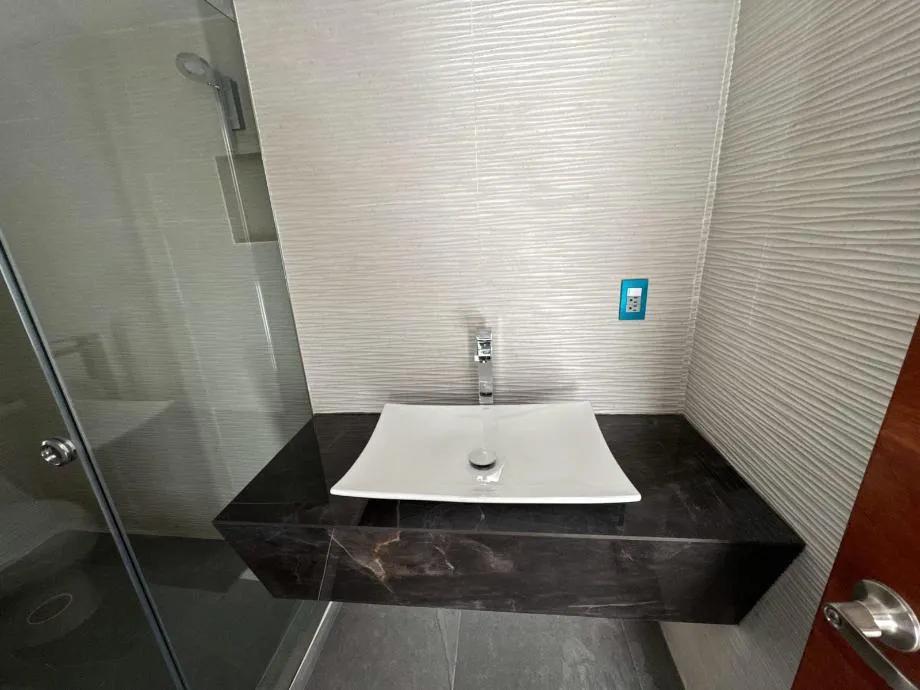 secondary property images 3