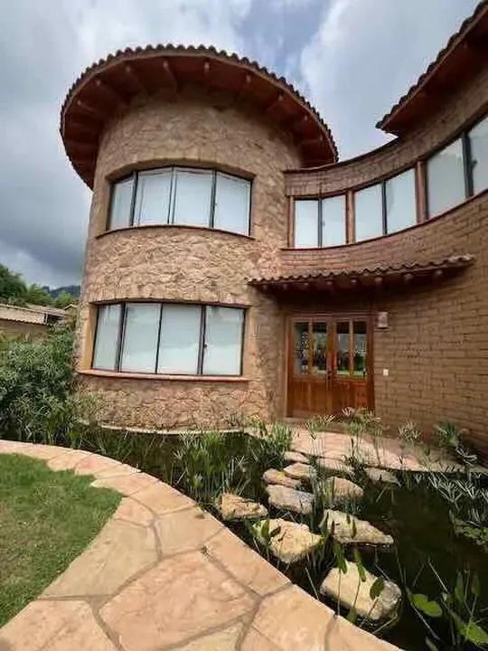 secondary property images 0