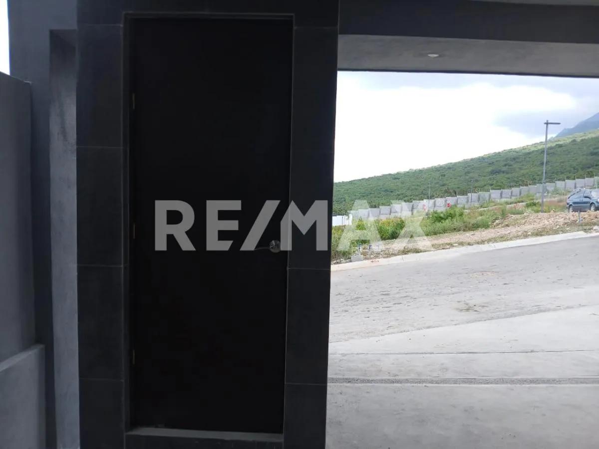 secondary property images 0