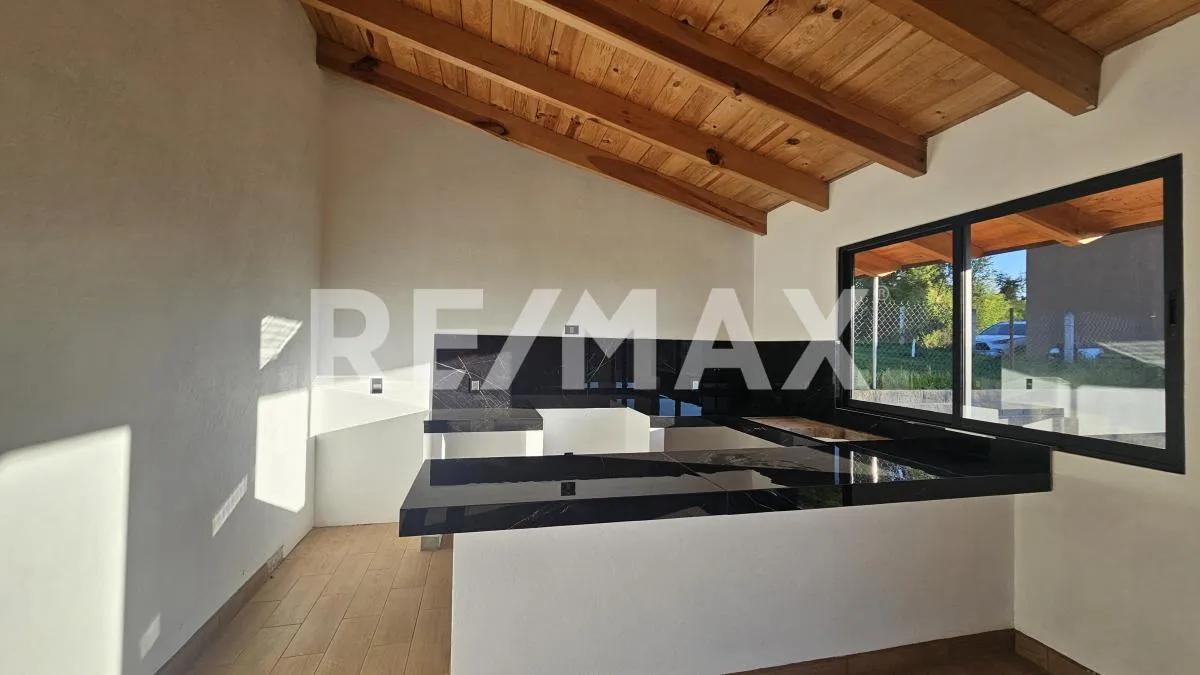 secondary property images 0