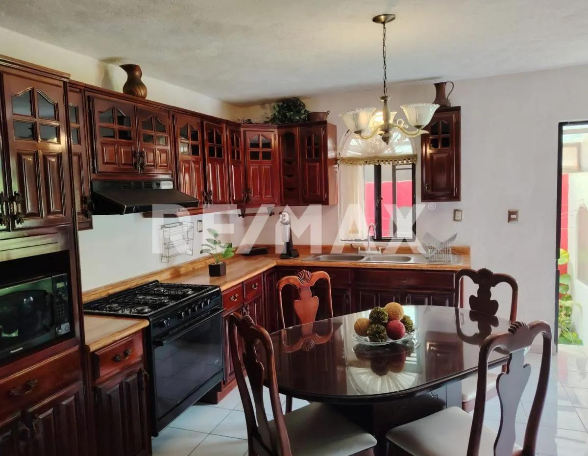 secondary property images 0