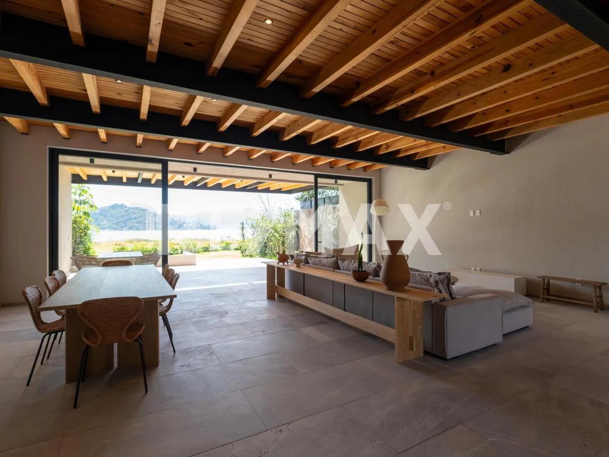 secondary property images 2