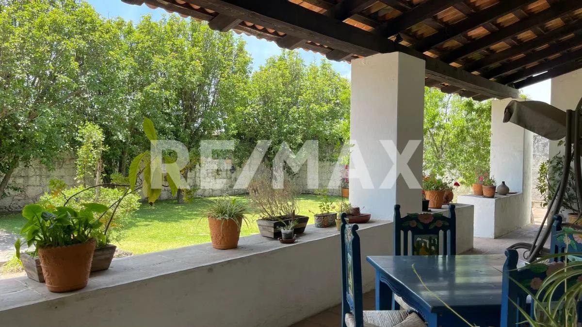 secondary property images 2