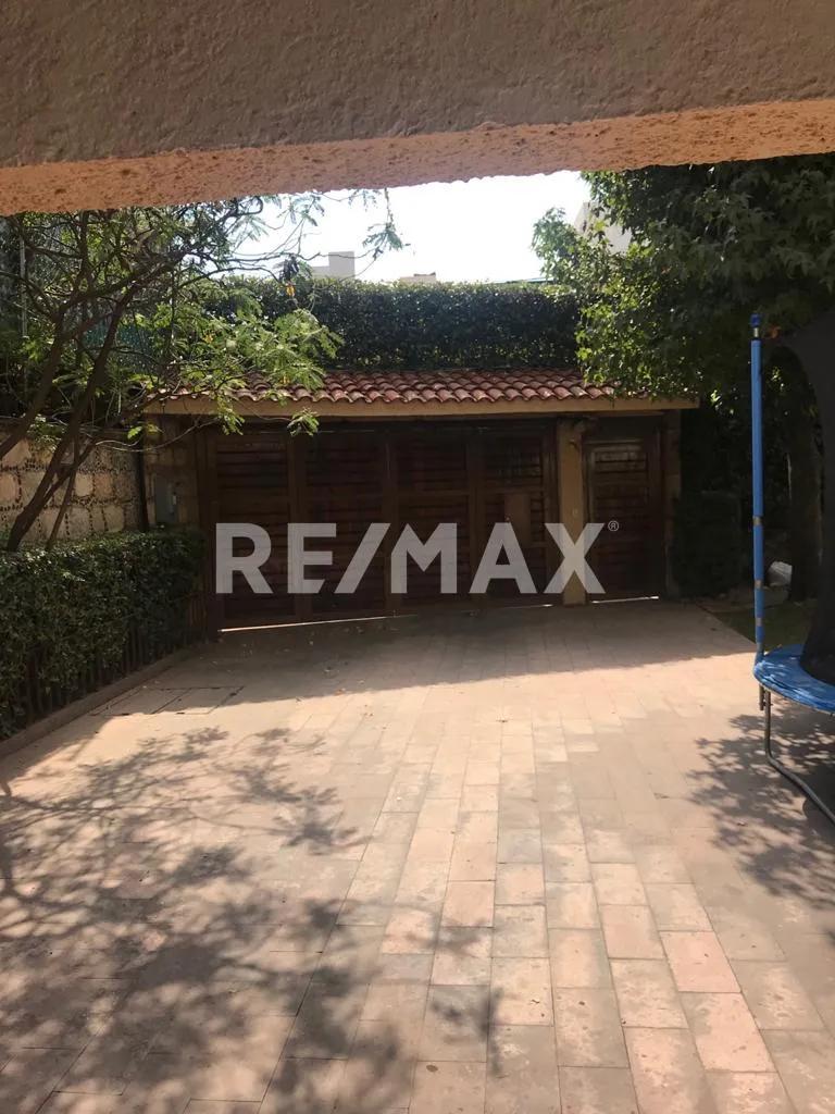 secondary property images 0