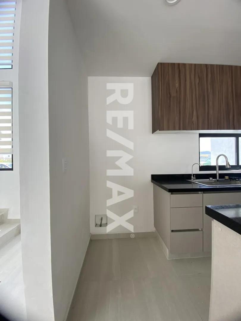 secondary property images 2