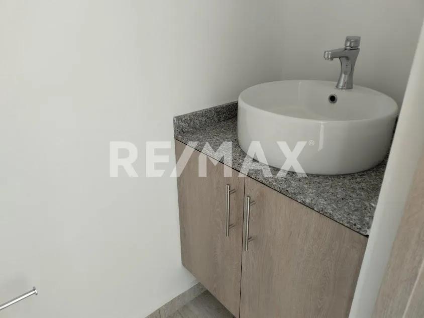 secondary property images 3