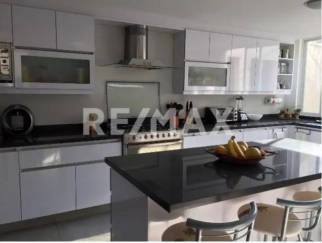 secondary property images 0