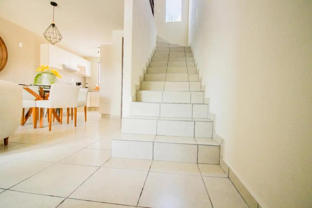 secondary property images 2