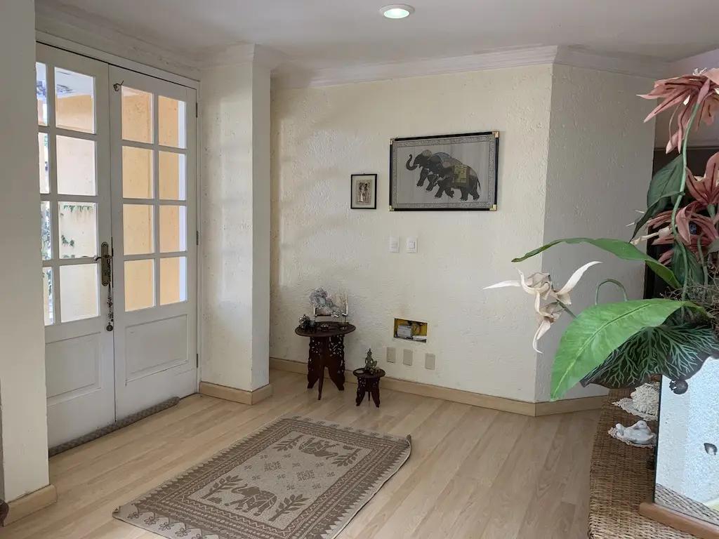 secondary property images 0